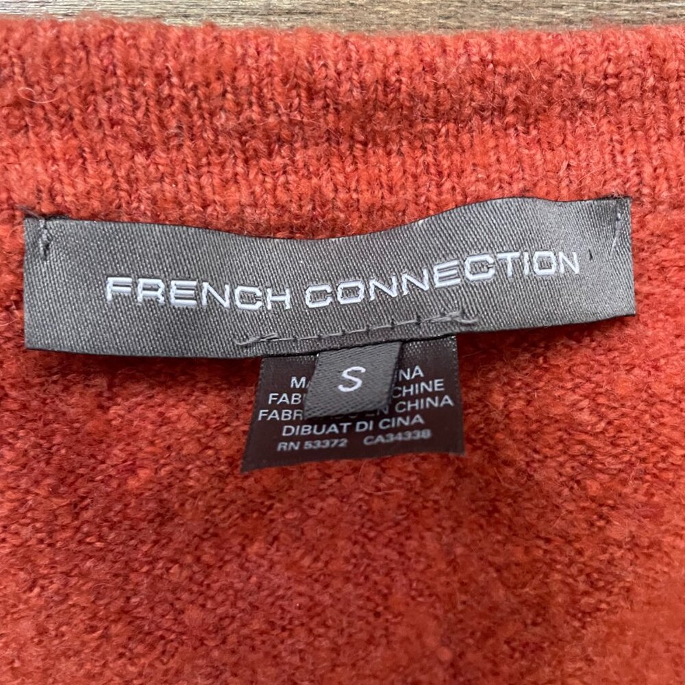 French Connection Rust Red V-Neck‎ Sweater – Size Small - Picture 4 of 9